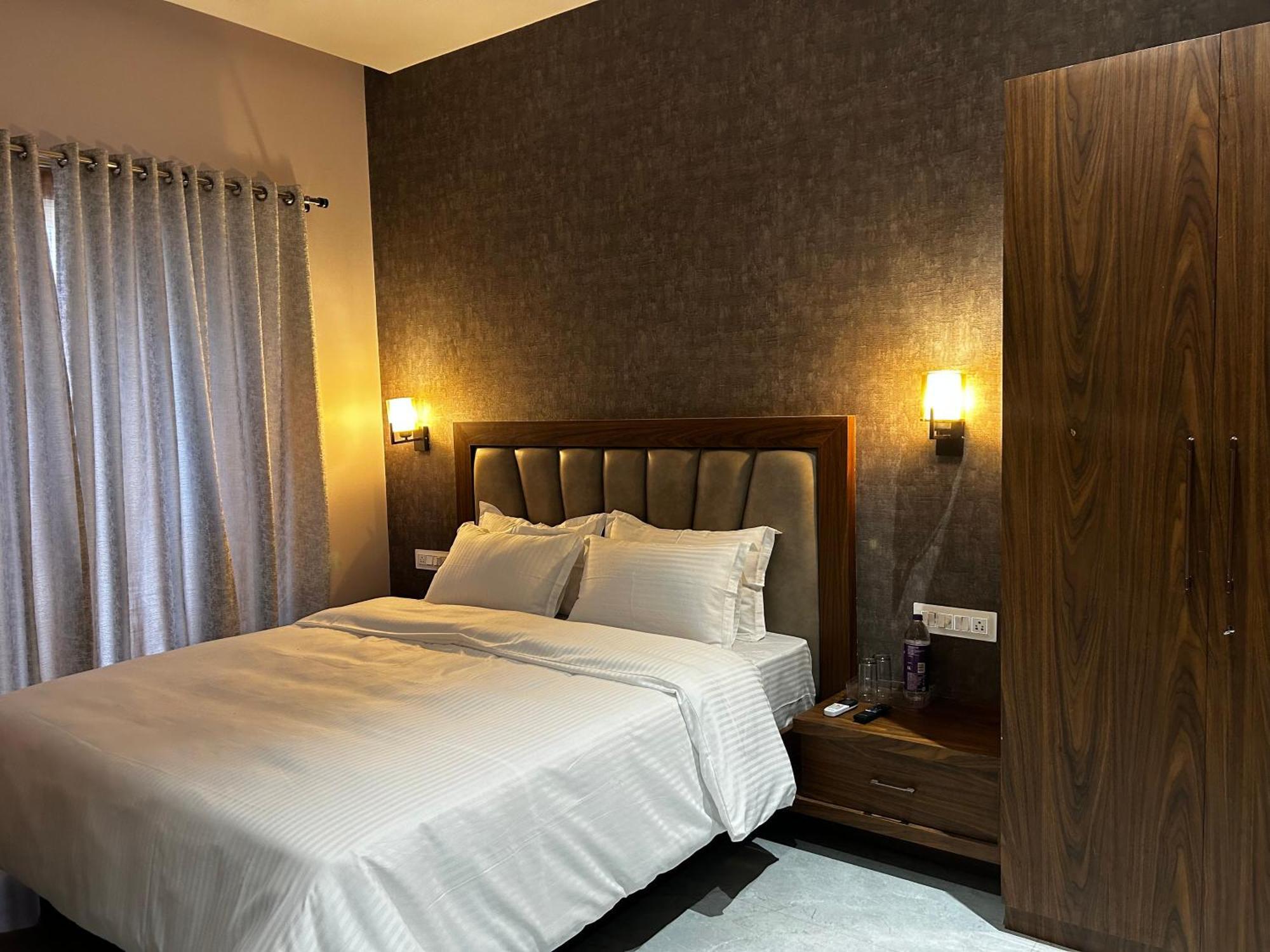 Ashirvad Guest house